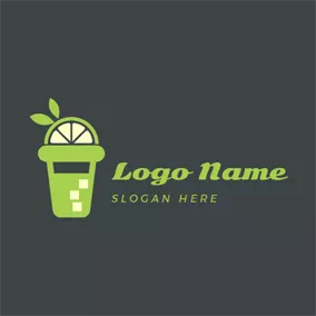 Logotipo De Bebida Beige and Green Juice Cup logo design