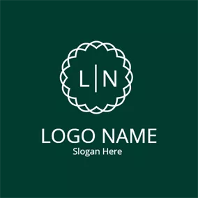 姓名Logo Irregular Circle and Simple Letter logo design