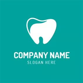 Logotipo Dental Lovely White and Green Teeth logo design