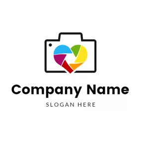 カムのロゴ Colorful Heart and Camera logo design