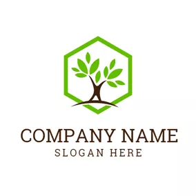 Logótipo De Ambiente E Proteção Green Hexagon and Thriving Tree logo design
