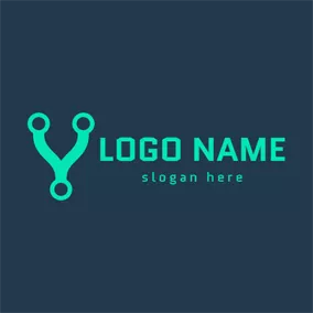 代理店ロゴ Green Pliers and Letter Y logo design