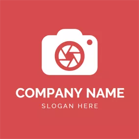 カムのロゴ Red and White Camera logo design