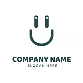 插头logo Simple Smile and Plug logo design